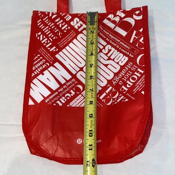 Lululemon Small Reusable Tote Carryall Bags NWOT - Picture 3 of 6